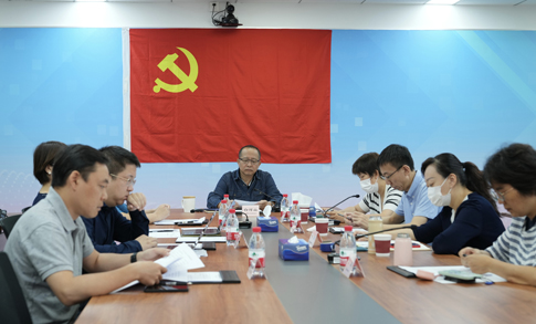 2中视北方领导班子召开主题教育专题民主生活会.jpg