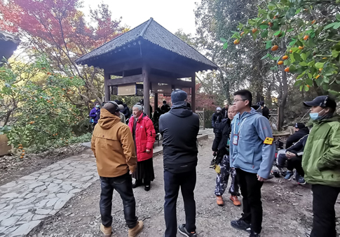 5协拍人员做好拍摄现场服务保障工作.jpg