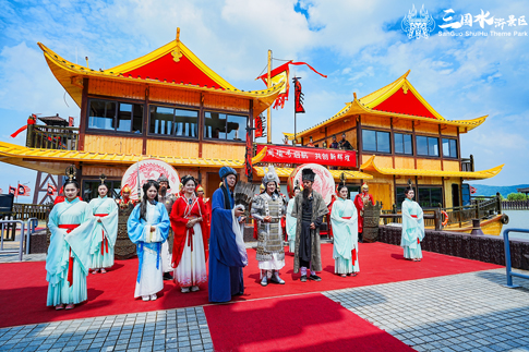 1无锡景区新建古船“周瑜号”首航仪式.jpg